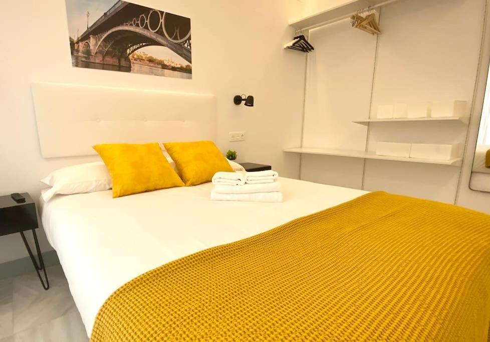 My Home In Triana, Luminoso Y Acogedor Apartamento Seville Ngoại thất bức ảnh