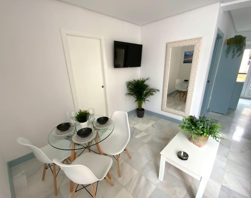 My Home In Triana, Luminoso Y Acogedor Apartamento Seville Ngoại thất bức ảnh